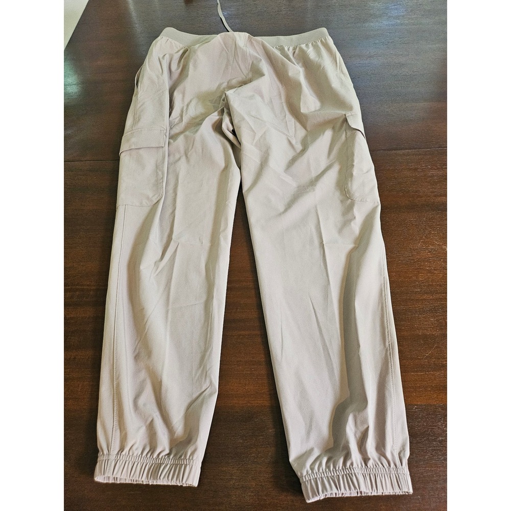 Under Armour Cargo Joggers Women XL Tan Beige Stretch Athletic Pants